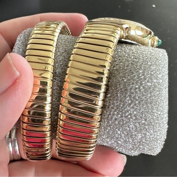 Malachite gold tone coil watch by Colleen Lopez - Picture 8 of 8